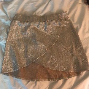 Gold mini skirt